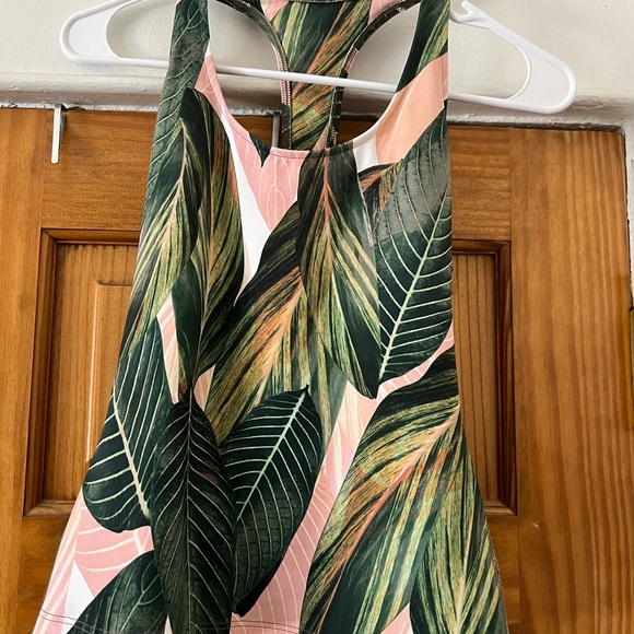 Show me your mumu moves tank top - Picture 3 of 5